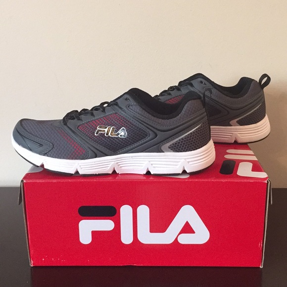 FILA Men’s Running Sneakers - Picture 2 of 7